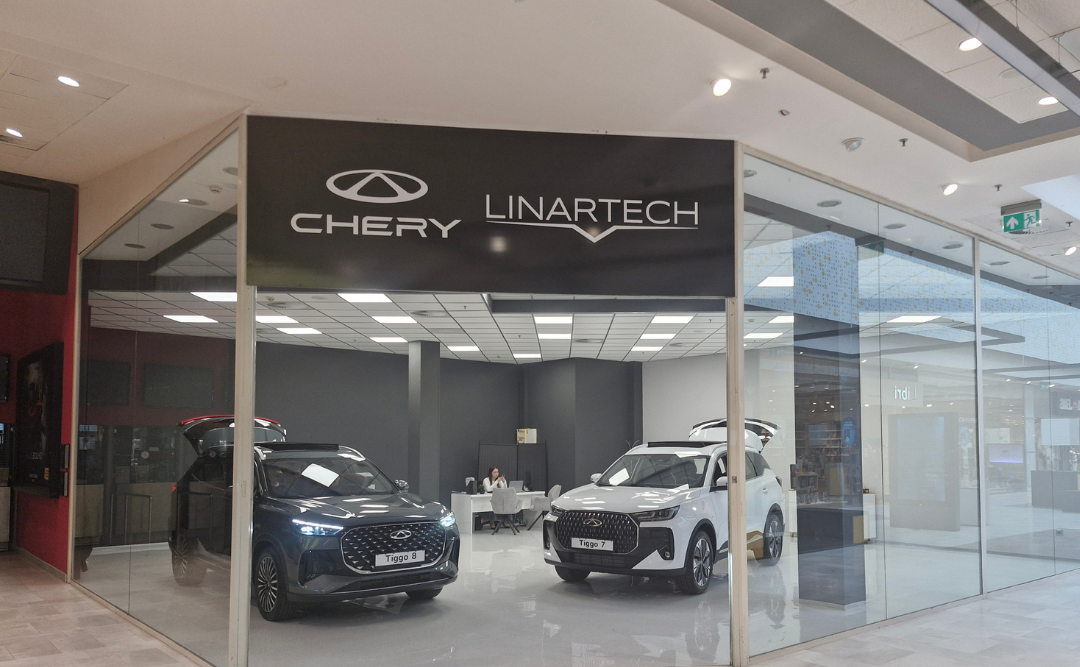 Megnyílt a Chery autószalon a Szeged Plazában