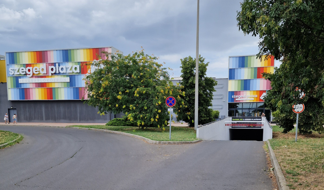 C&A_70%_akcio Corvin Plaza